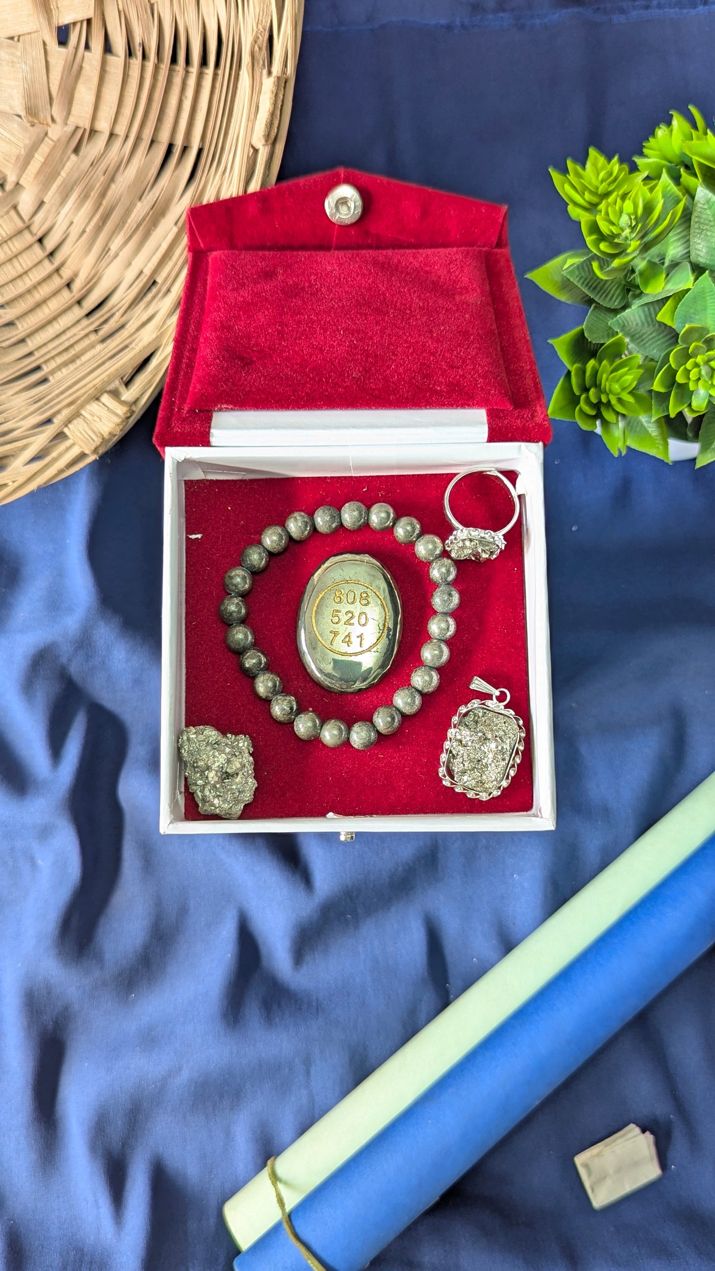 Pyrite money attraction kit-Maitri Export | Crystals Store