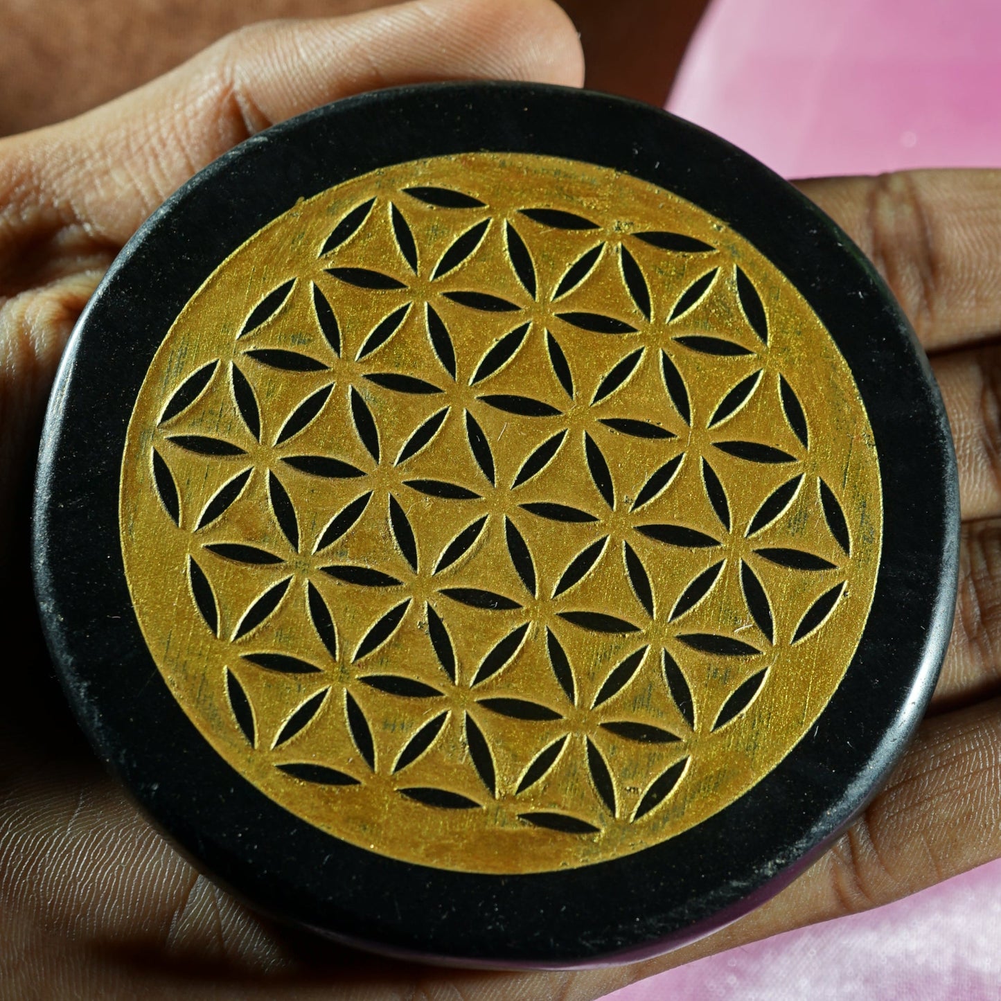 Black 3 Inch Carving Plate