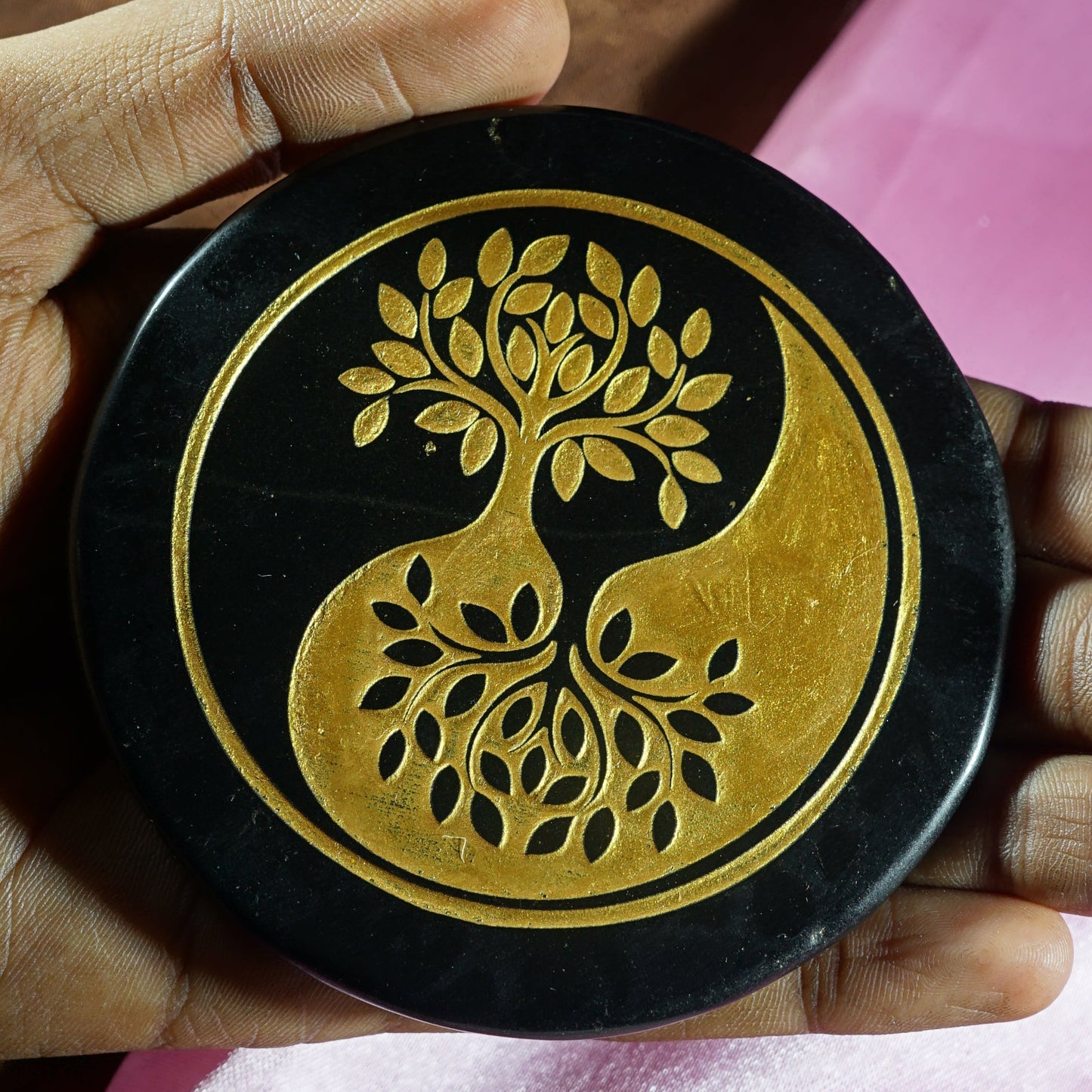 Black 3 Inch Carving Plate