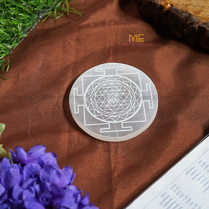 Natural selenite plate with different carvings 4 inch-Round-Shreeyantra 1-Maitri Export | Crystals Store