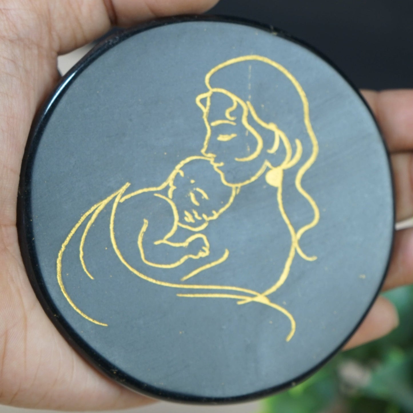 Black 3 Inch Carving Plate