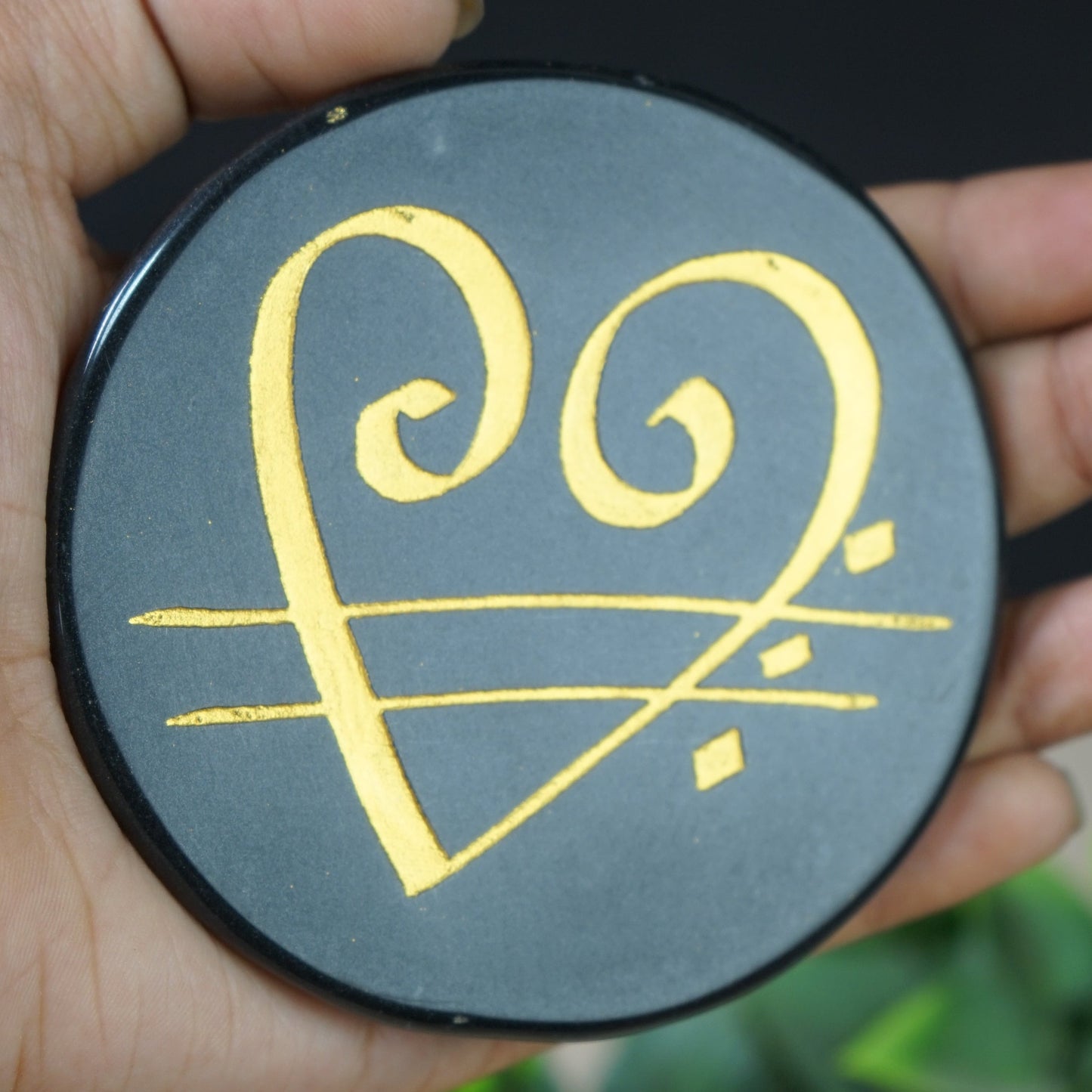 Black 3 Inch Carving Plate