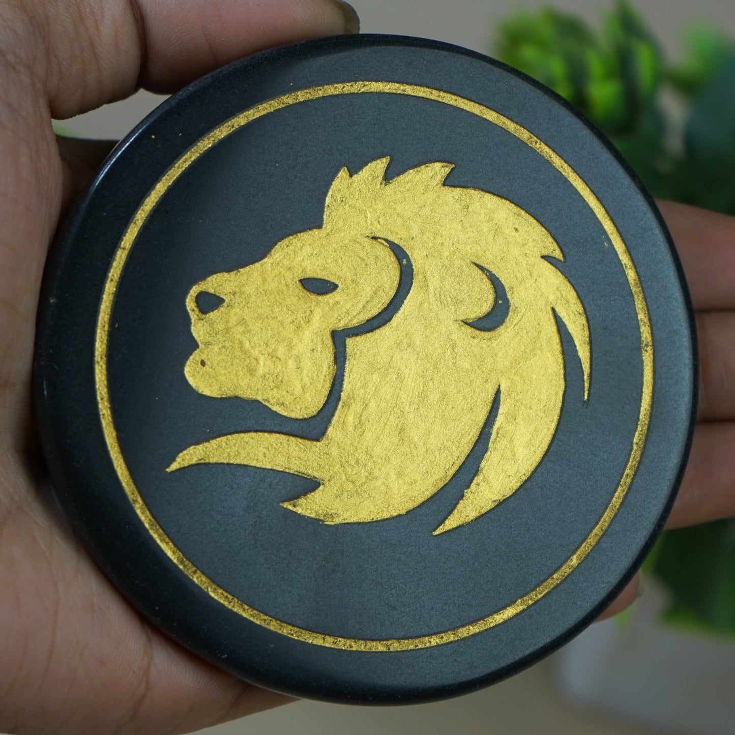 Black 3 Inch Carving Plate