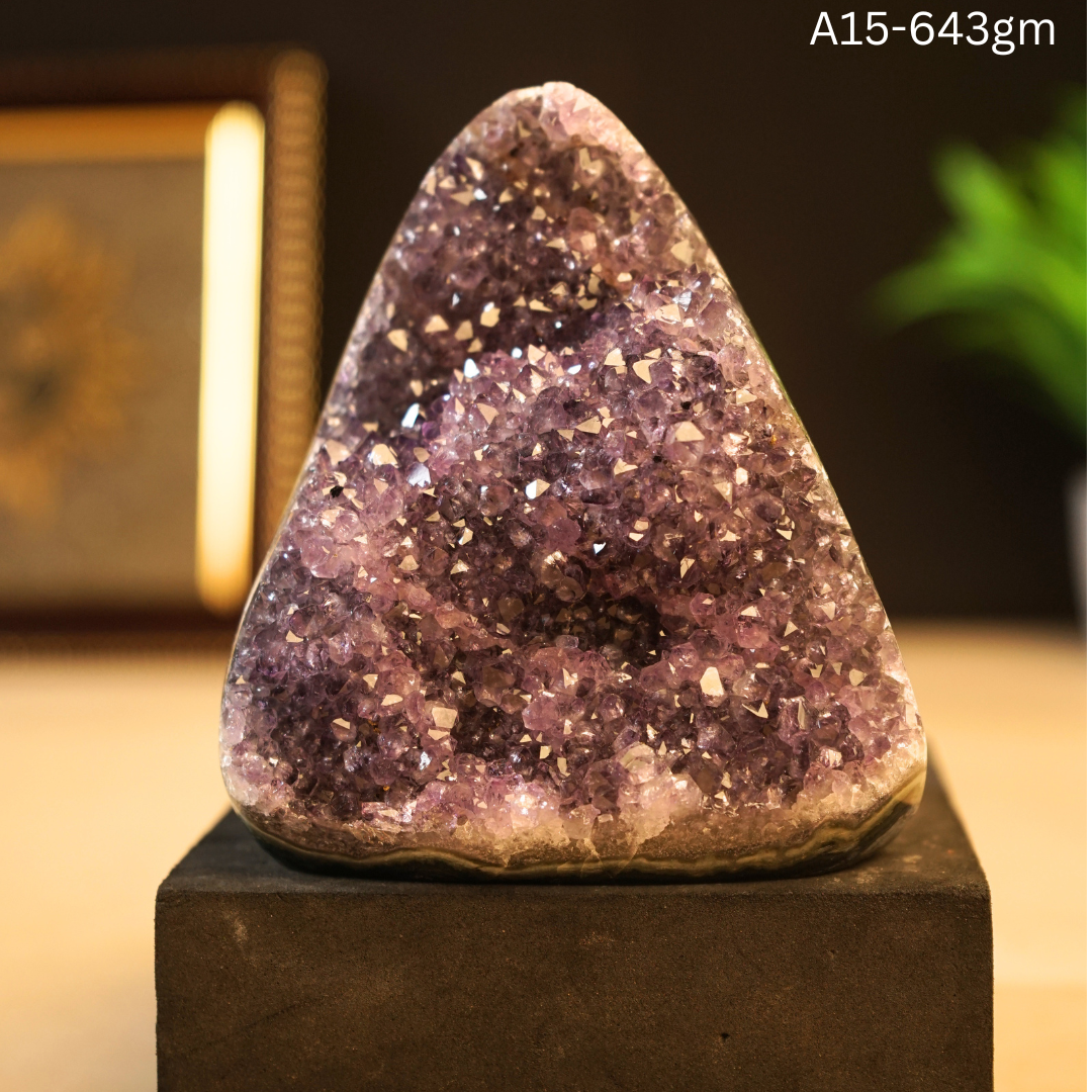 Amethyst Geode-15 - 643 gm-Maitri Export | Crystals Store