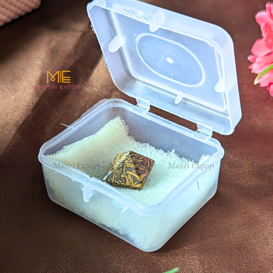 Crystal stone pyramids, mini ( 0.5 inch )-Maitri Export | Crystals Store