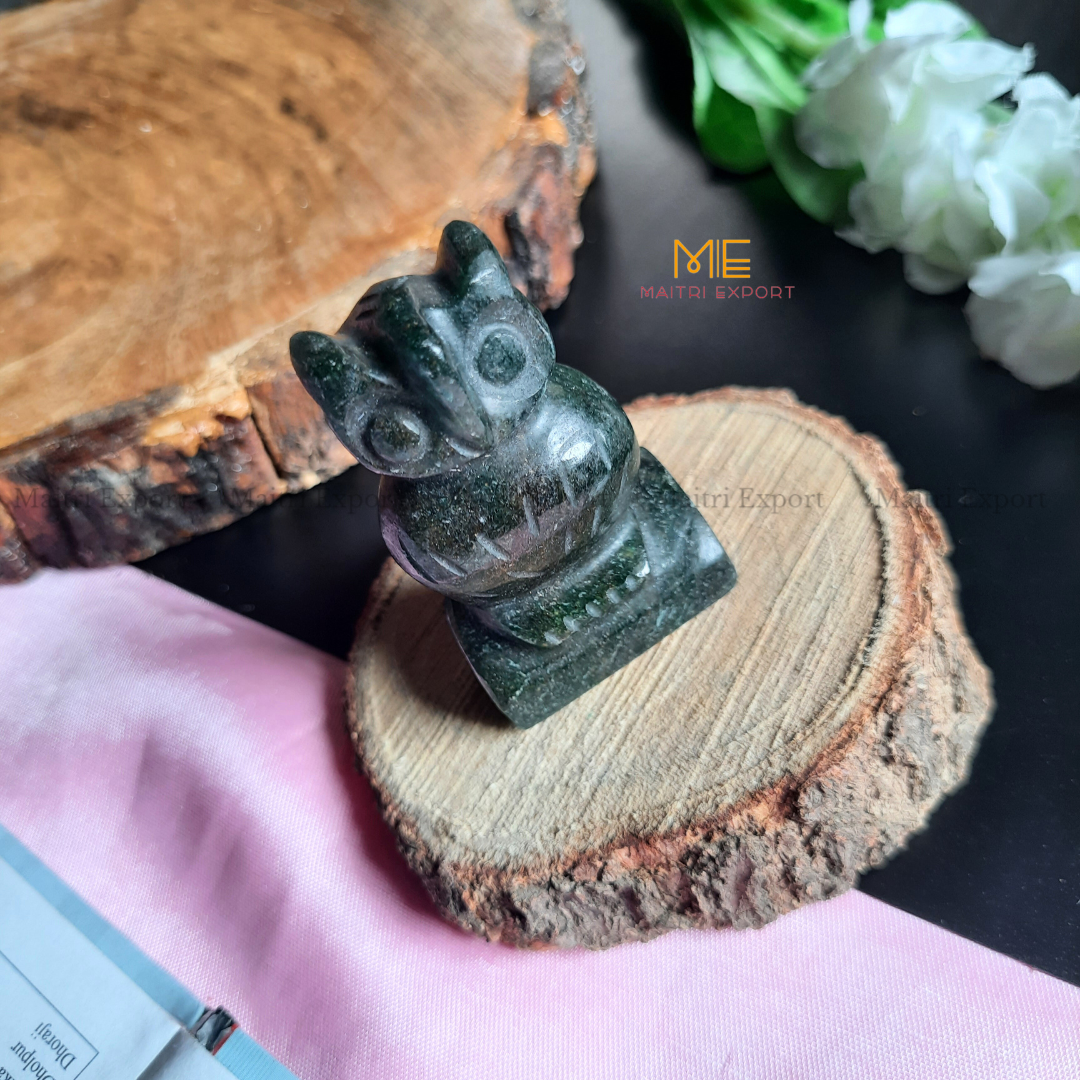 Natural Crystal Stones Owl Carving / Figurine-Maitri Export | Crystals Store