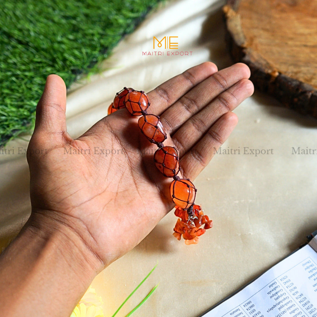 Natural Healing Crystal Stone Tumble Stone with Chips Hanger-Carnelian-Maitri Export | Crystals Store