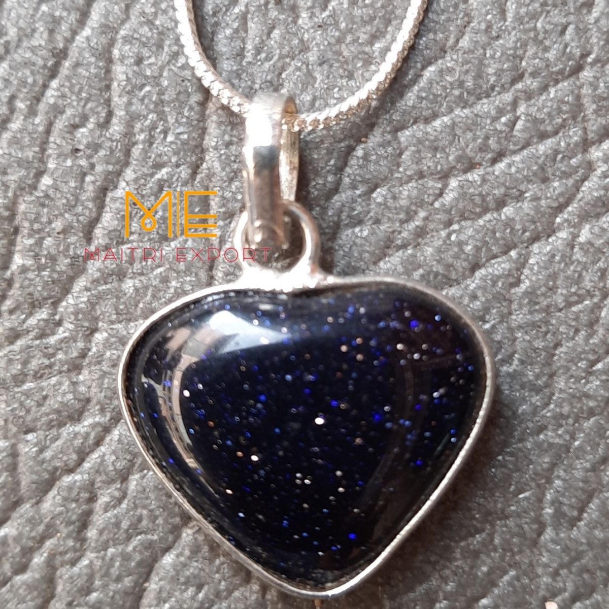 Natural crystal stone heart shaped pendant-Maitri Export | Crystals Store