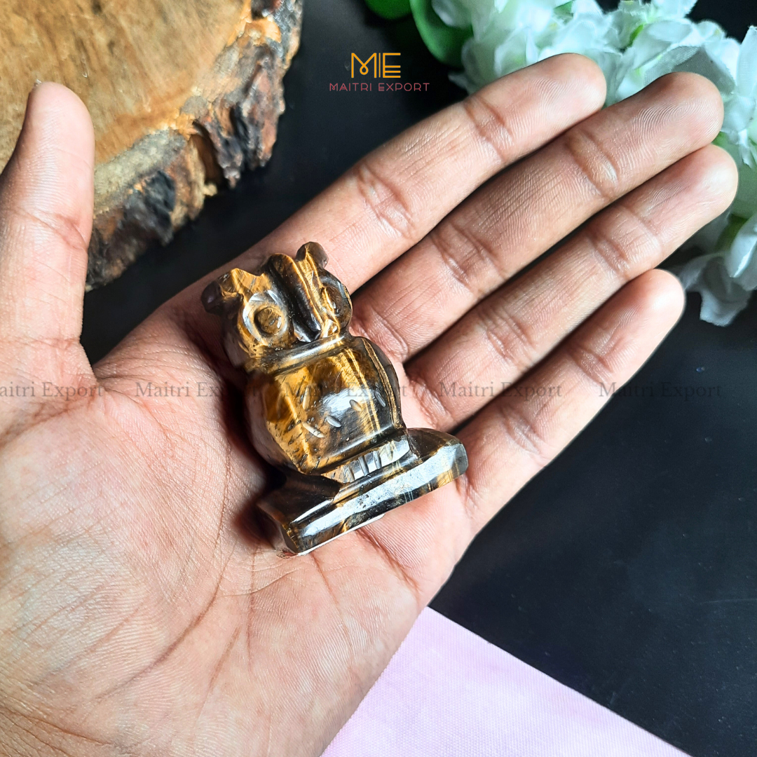 Natural Crystal Stones Owl Carving / Figurine-Maitri Export | Crystals Store