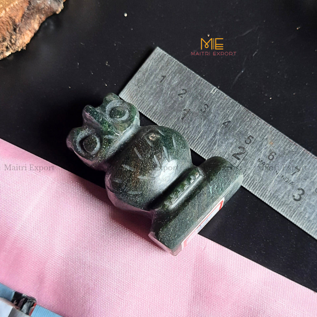 Natural Crystal Stones Owl Carving / Figurine-Green Jade-Maitri Export | Crystals Store