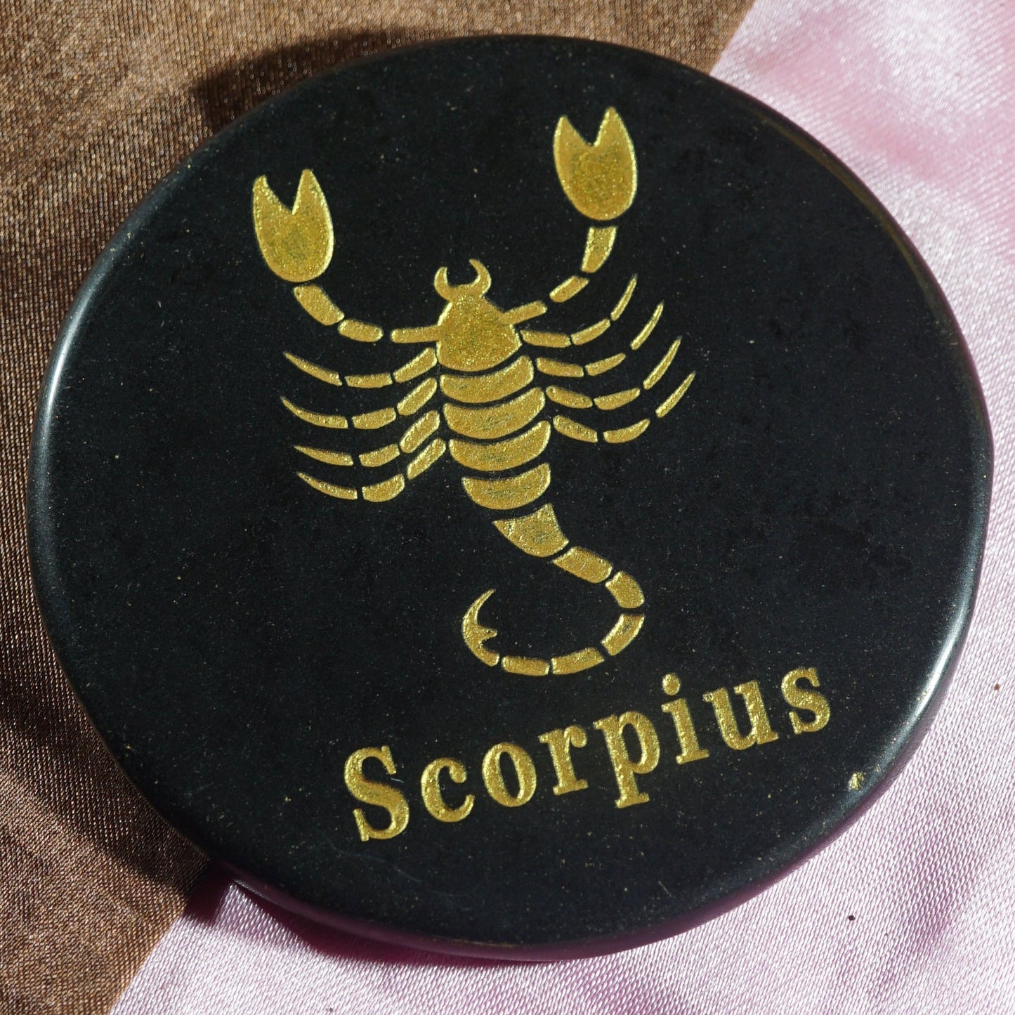 Black 3 Inch Carving Plate