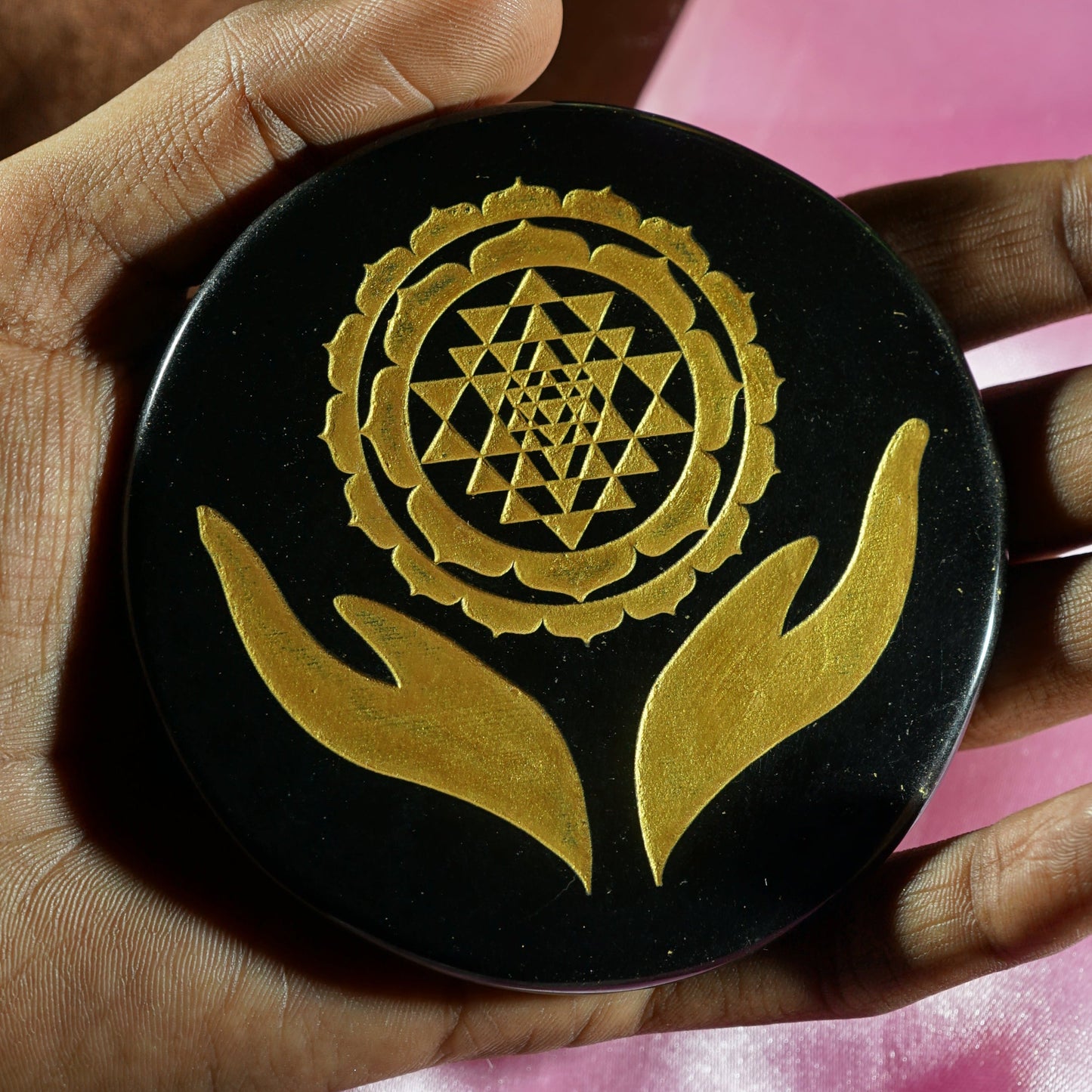 Black 3 Inch Carving Plate