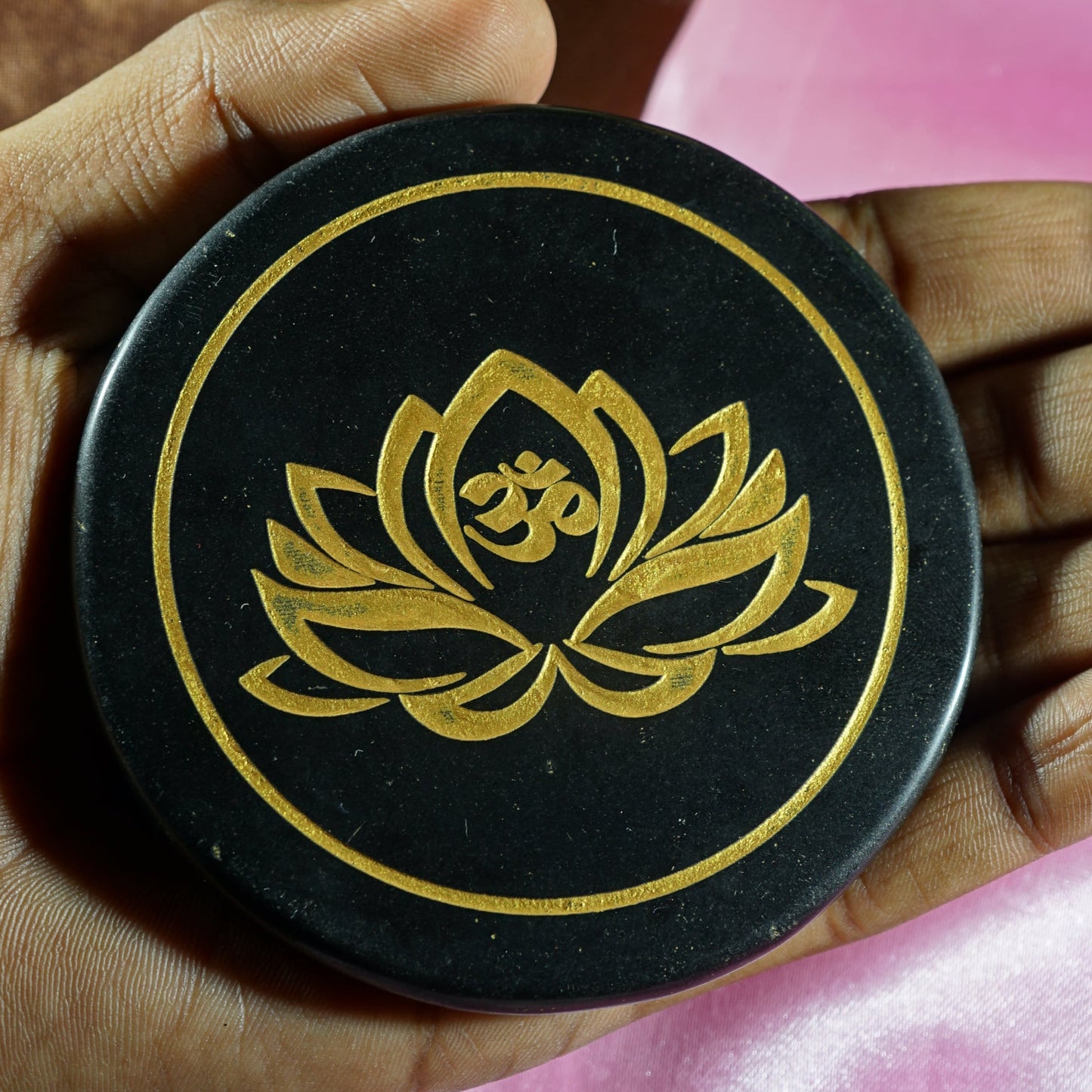 Black 3 Inch Carving Plate