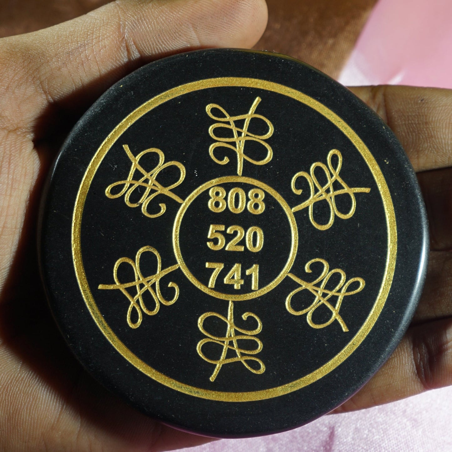 Black 3 Inch Carving Plate