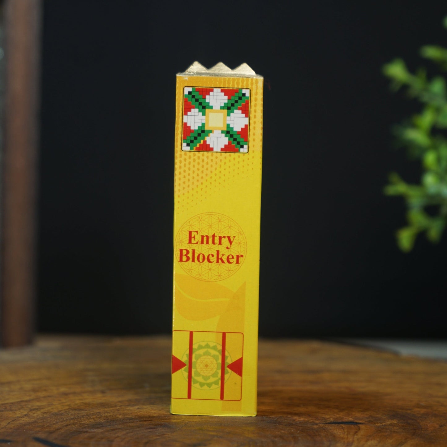 Entry Blocker with 9 pyramid on Top - For Vastu ( 4 inch )