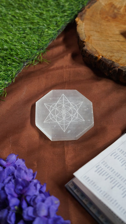 Natural selenite plate with different carvings-Octagon-Star Flower Of Life-Maitri Export | Crystals Store