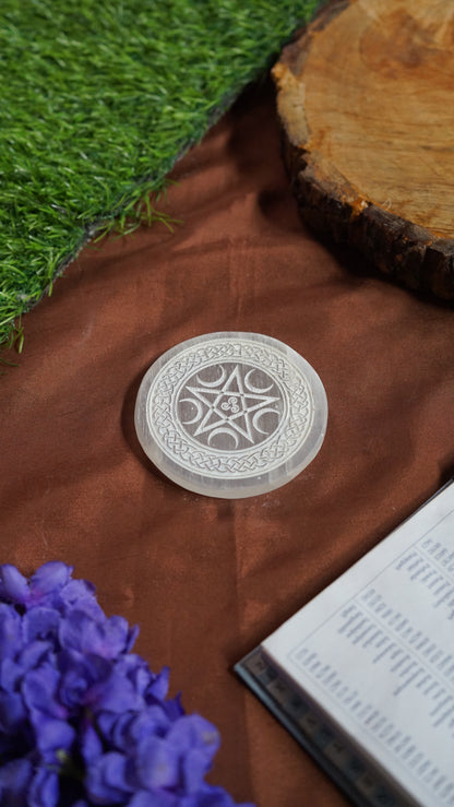 Natural selenite plate with different carvings-Round-Star With Moon-Maitri Export | Crystals Store