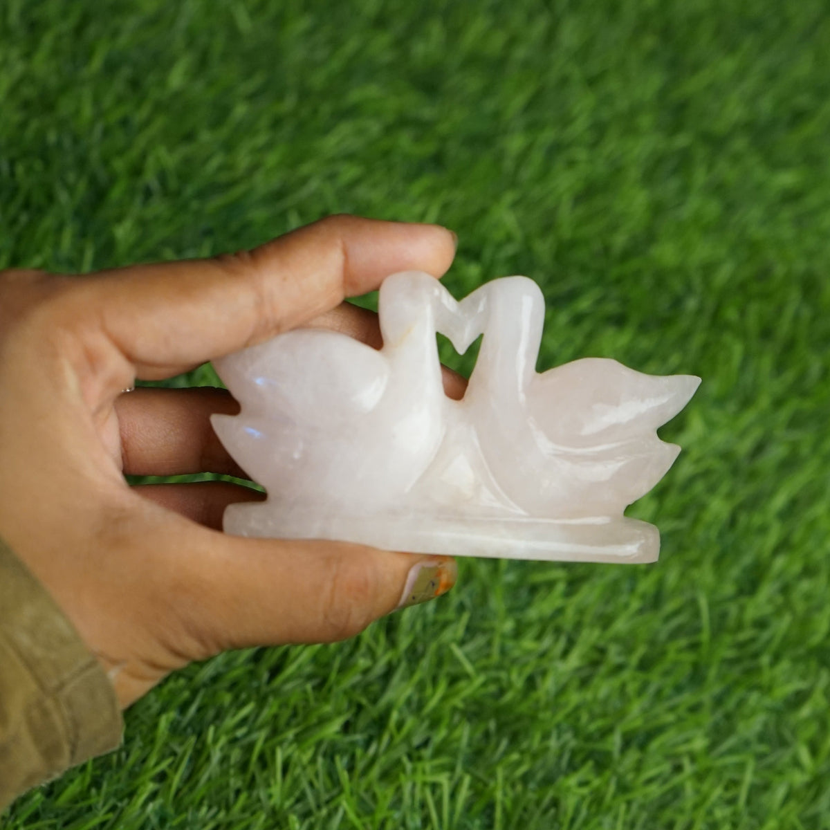 Rose quartz mandarin duck pair 100gm to 200gm