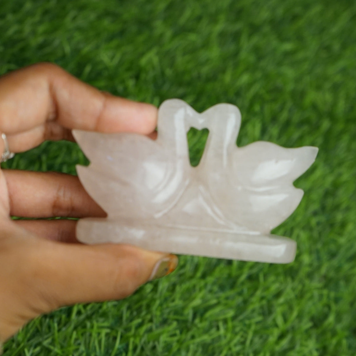 Rose quartz mandarin duck pair 100gm to 200gm
