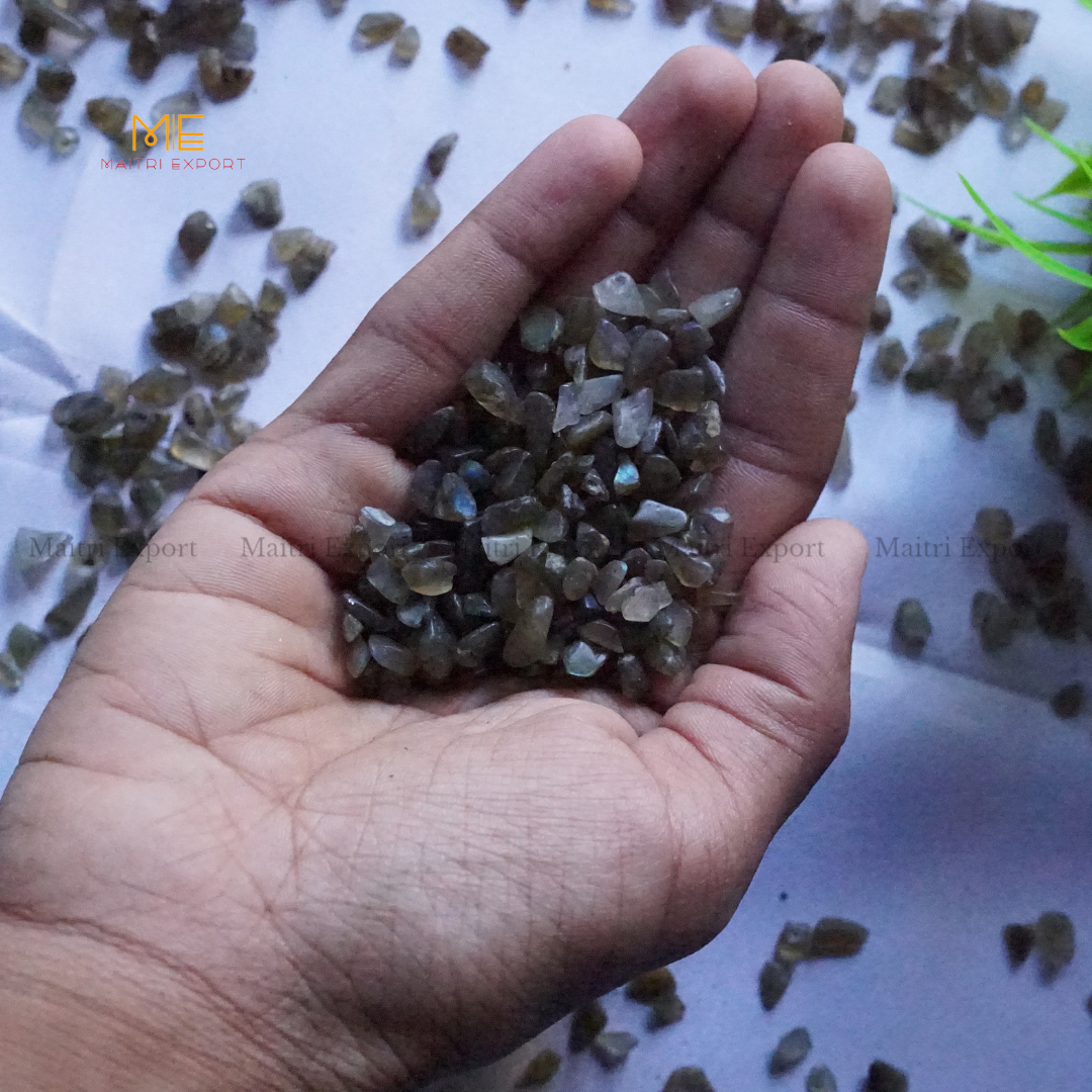 Crystal healing stones loose chips-Labradorite-1 Kg-Maitri Export | Crystals Store