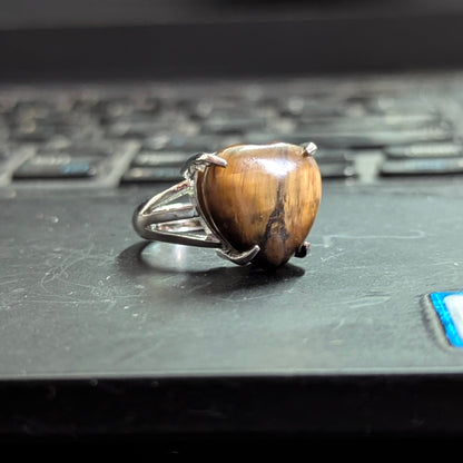 Heart shape stone ring-Maitri Export | Crystals Store