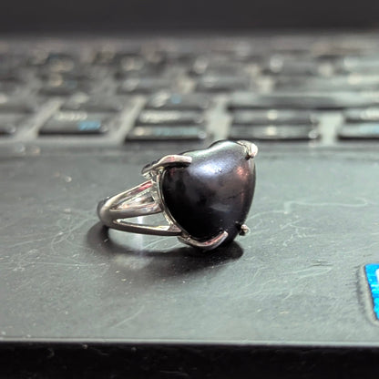 Heart shape stone ring-Maitri Export | Crystals Store