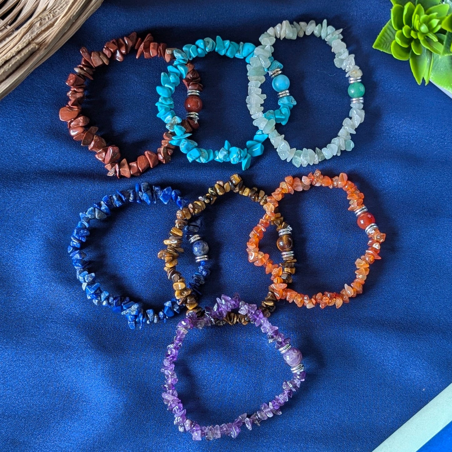 Chips Bracelet with center 8mm beads-Maitri Export | Crystals Store