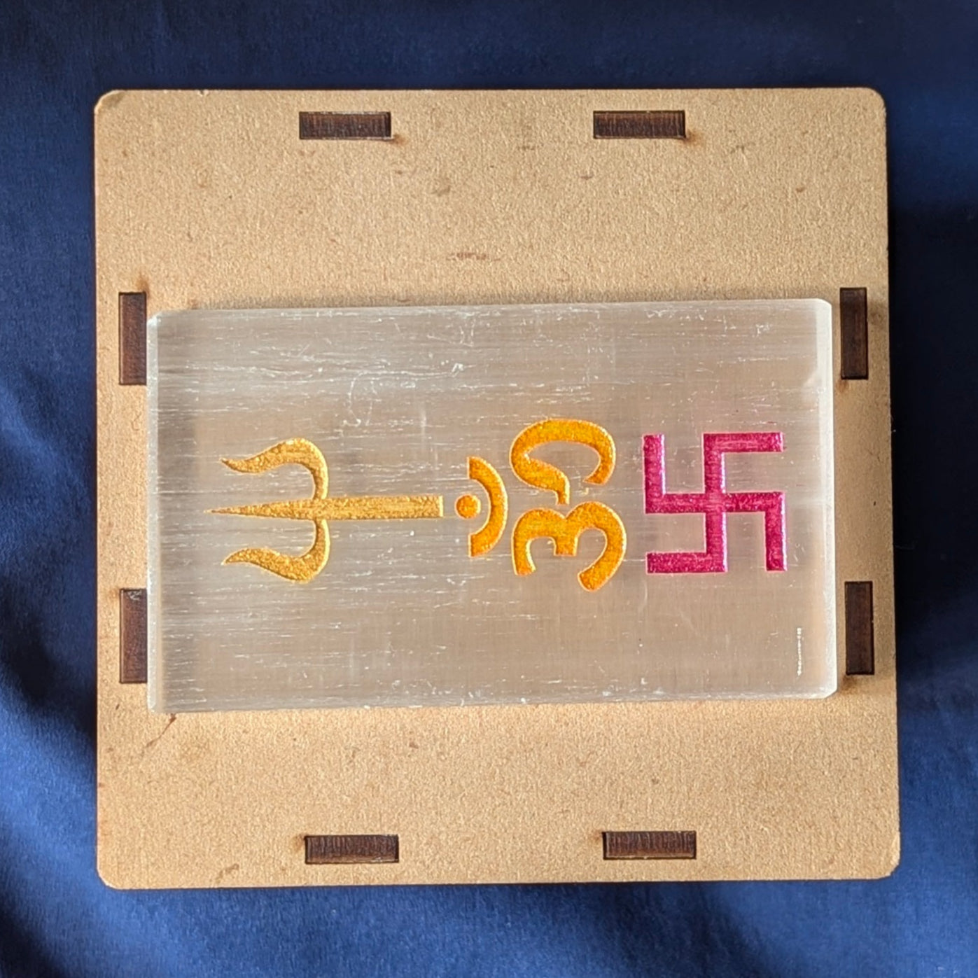 selenite Cleansing and Charging Plate ( 3x2 Inch )-Tri Shakti-Maitri Export | Crystals Store