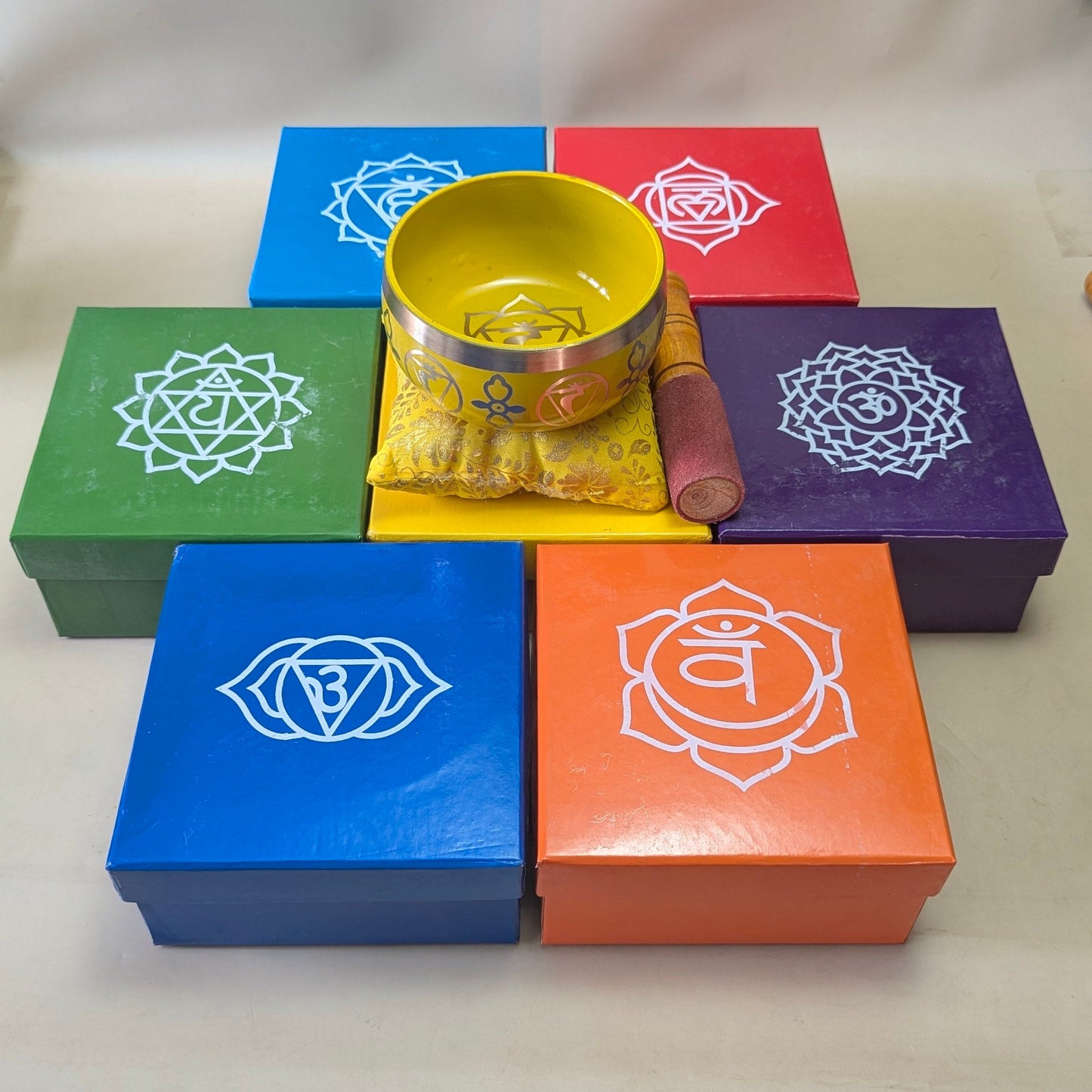 7 chakra Singing bowl set ( 4 inch )-Maitri Export | Crystals Store