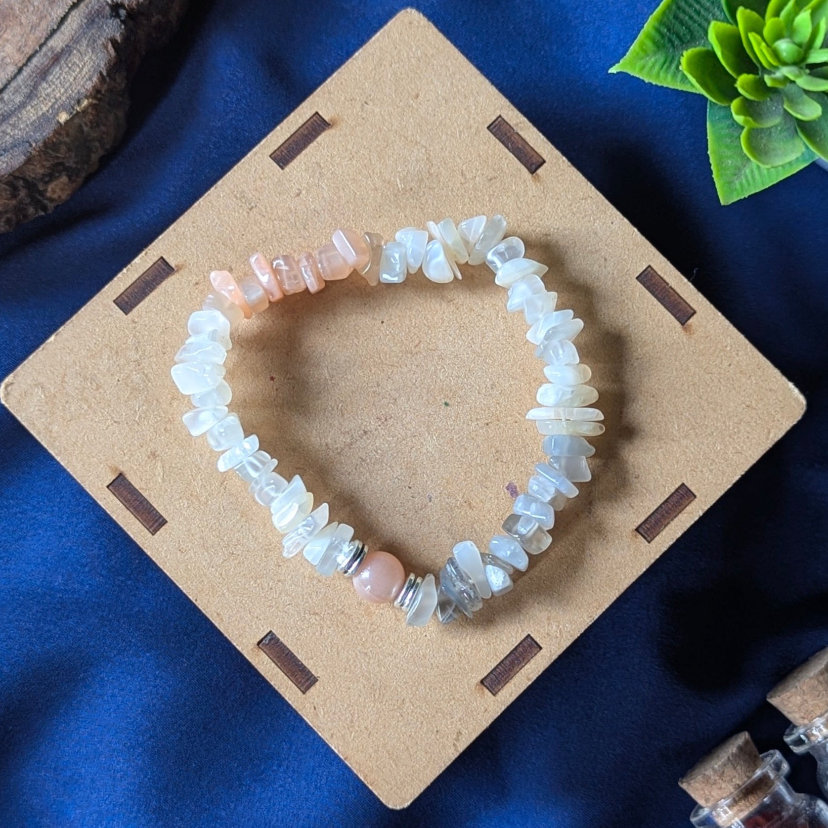 Chips Bracelet with center 8mm beads-Multi Moonstone-Maitri Export | Crystals Store