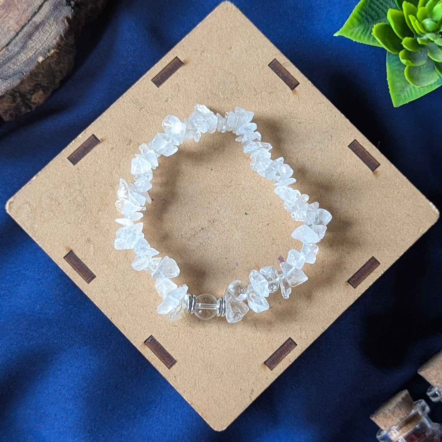 Chips Bracelet with center 8mm beads-Clear Quartz-Maitri Export | Crystals Store