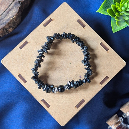 Chips Bracelet with center 8mm beads-Black Tourmaline-Maitri Export | Crystals Store