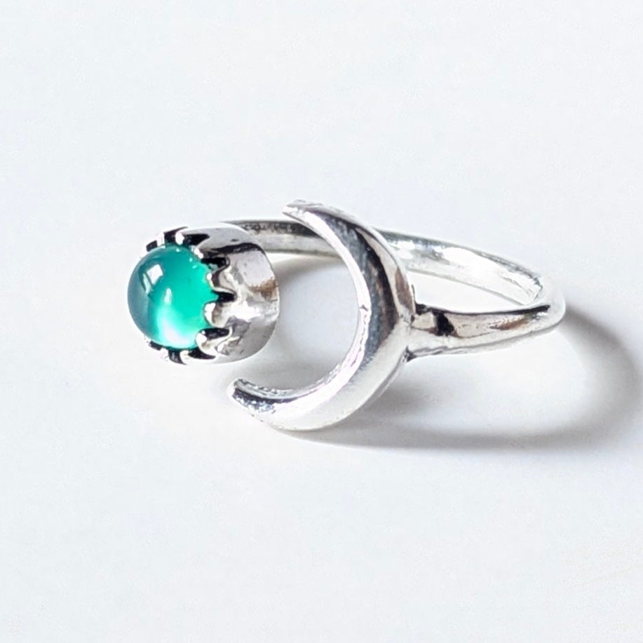 Moon bead ring-Green Onyx-Maitri Export | Crystals Store