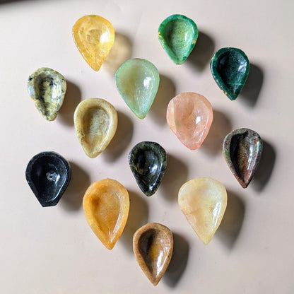 Natural Healing Crystal Stone Painted Leaf  Diya / Deepak