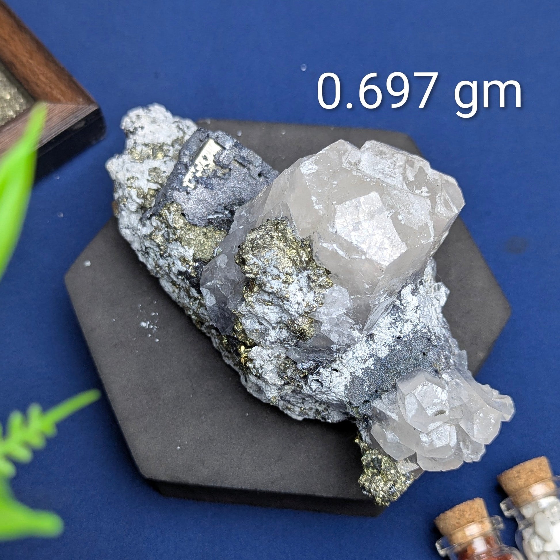 Pyrite Cluster Cubic With Quartz-1 - 0.697gm-Maitri Export | Crystals Store