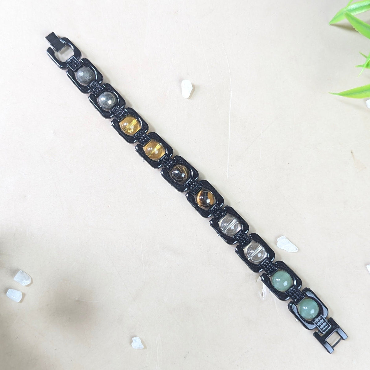 Dhanyog Black Metal Bracelet