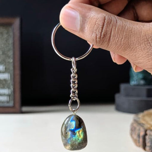 Tumble keychain-Labradorite-Maitri Export | Crystals Store