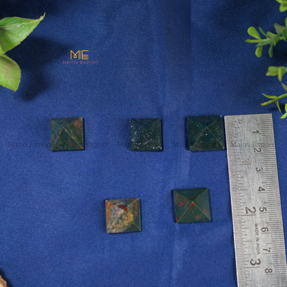 Crystal stone pyramids, mini ( 0.5 inch )-Bloodstone-Maitri Export | Crystals Store