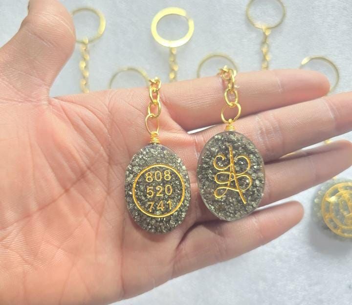 Pyrite zibu coin organ keychain-Maitri Export | Crystals Store