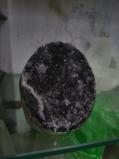 Amethyst geode-17 - 1.06 kg-Maitri Export | Crystals Store