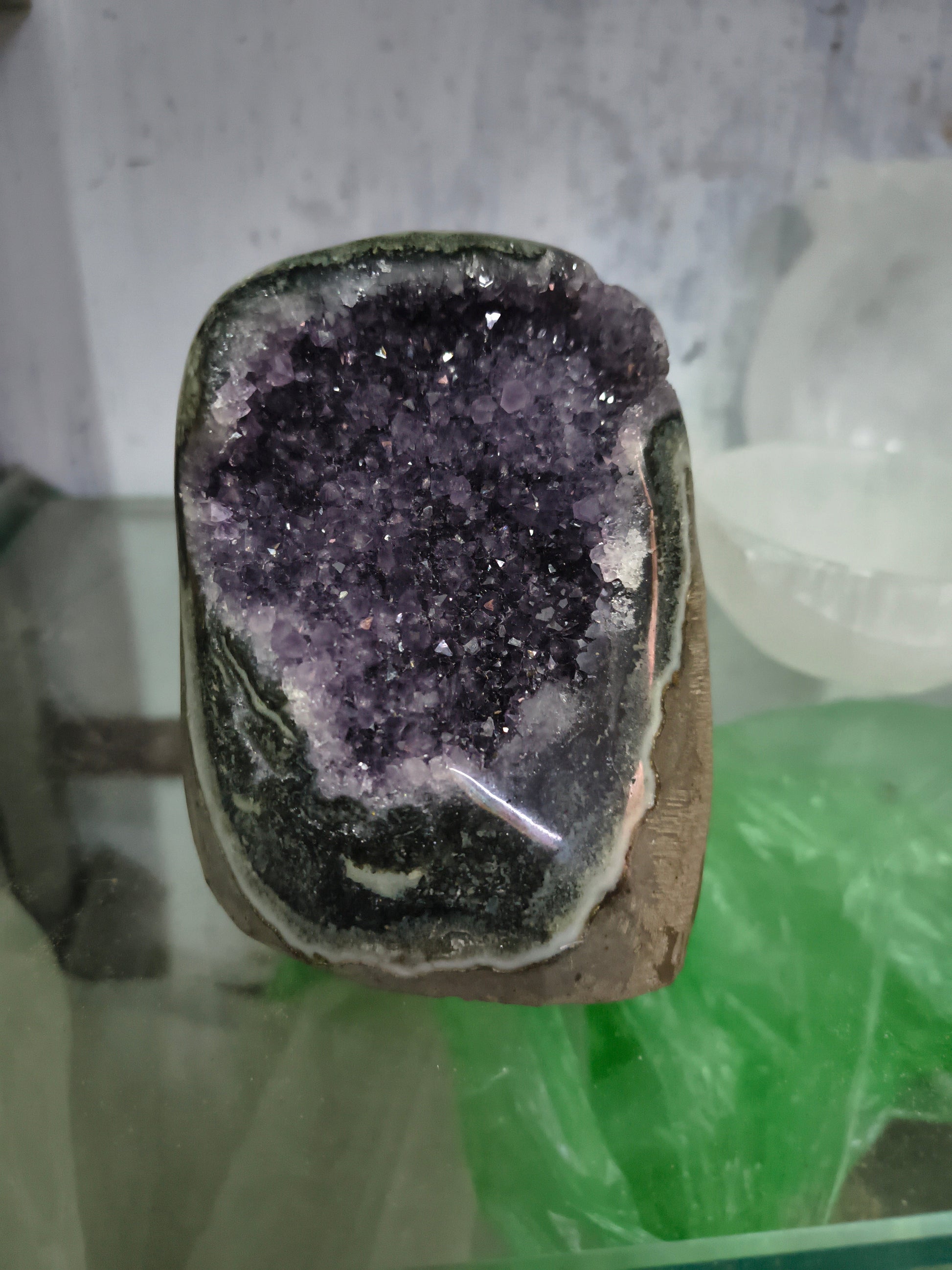 Amethyst geode-1 - 828gm-Maitri Export | Crystals Store