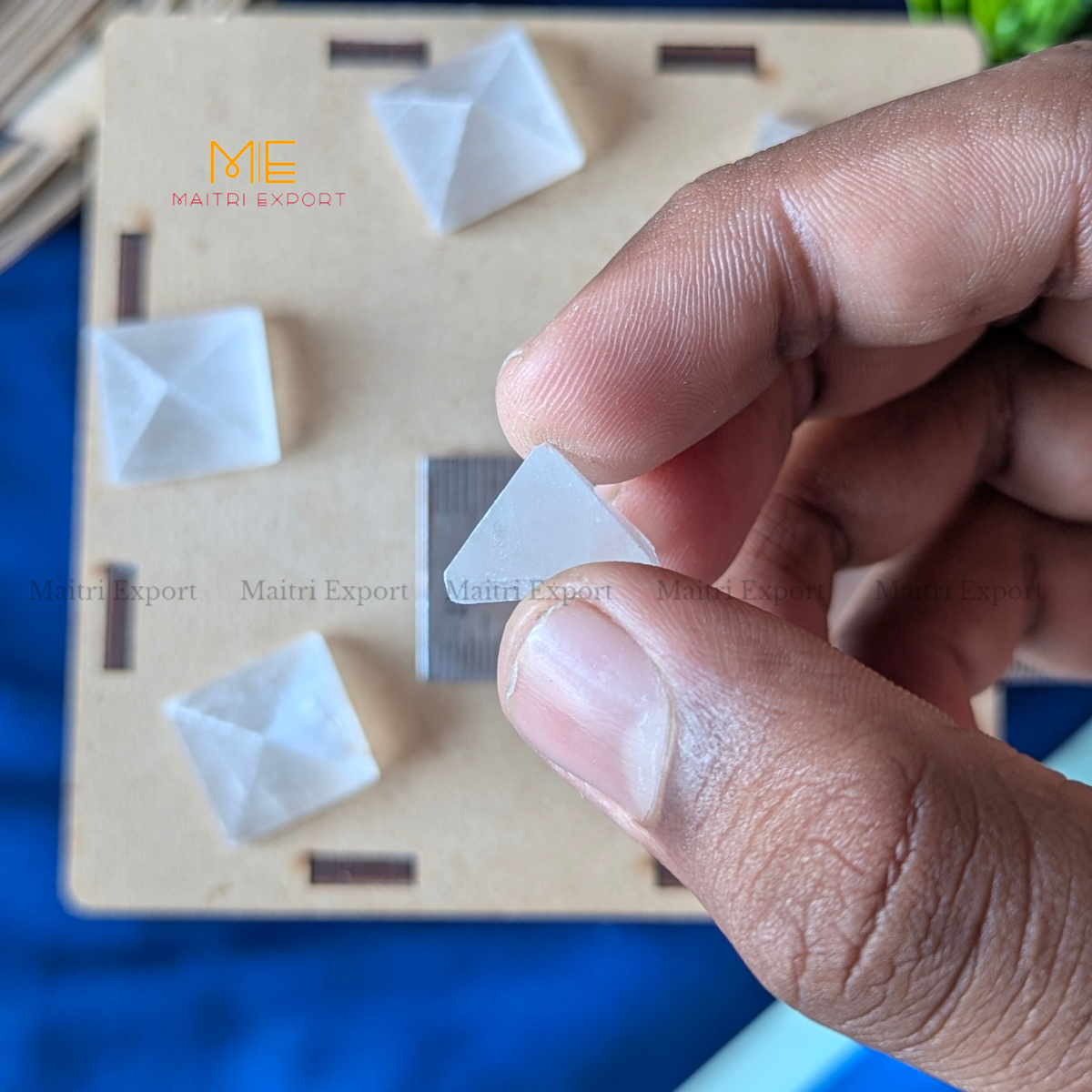 Crystal stone pyramids, mini ( 0.5 inch )-Selenite-Maitri Export | Crystals Store